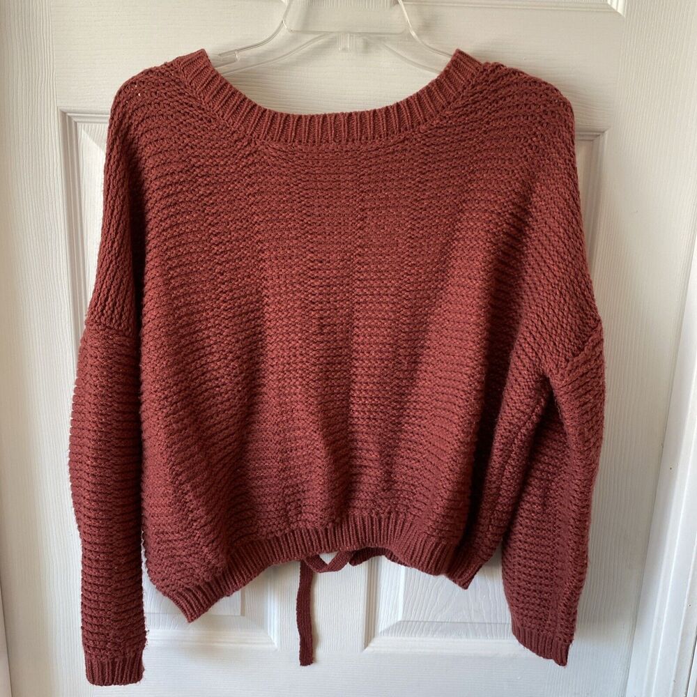 Jaase Sweater Women’s Size S/M Burgundy Metallic Laced Back Round Neck